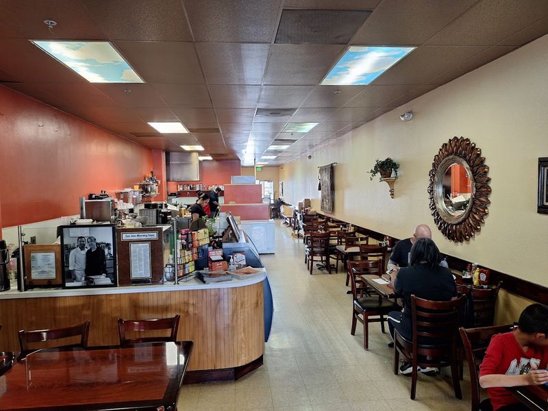 Garlic City Café, Gilroy