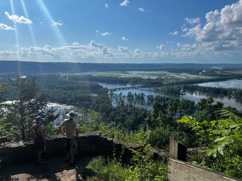 10 Wisconsin Day Trips Filled With Scenery And Local History - Decor Hint Wyalusing State Park, Bagley