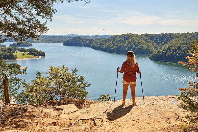 Dale Hollow Lake State Resort Park