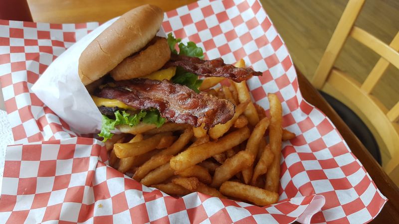 The Burgers Are Genuinely Worth The Drive