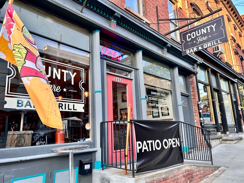 Country Bar & Grill, Plattsmouth