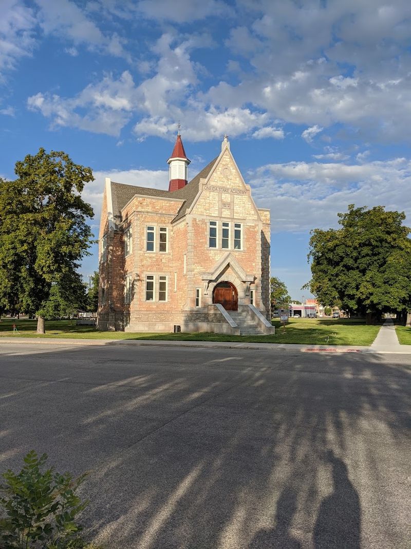 9 Idaho Small Towns Where Retirees Can Live Well Without Overspending - Decor Hint Preston