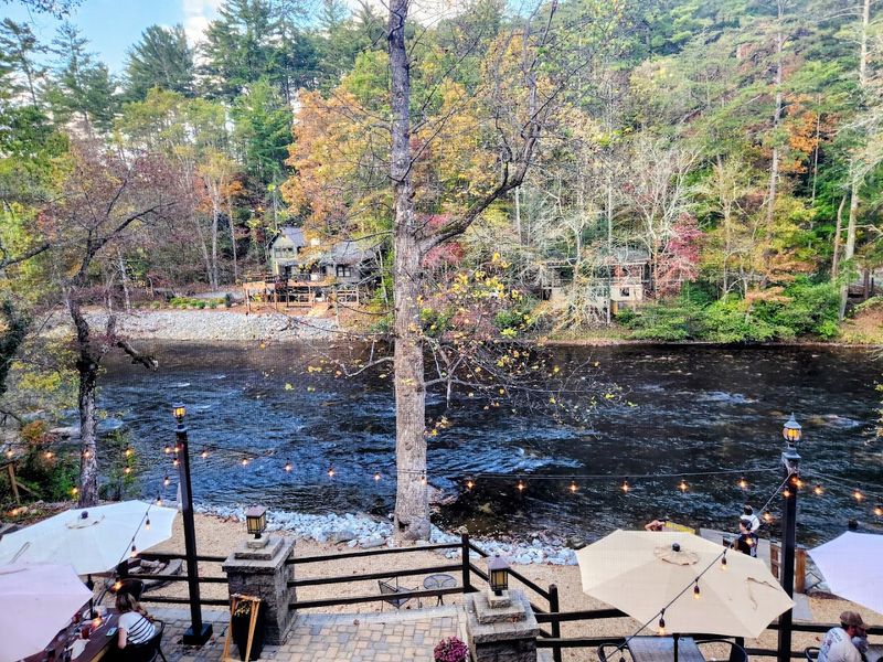 Toccoa Riverside Restaurant, Blue Ridge