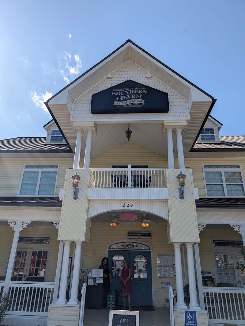 These 10 Restaurants From Savannah To Blue Ridge Deserve A Georgia Food Adventure - Decor Hint Southern Charm, Blue Ridge