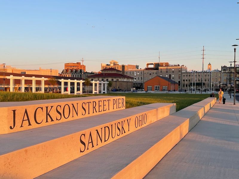 Jackson Street Pier, Sandusky