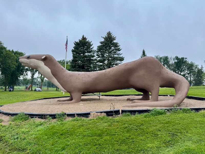 Otto the Otter, Fergus Falls