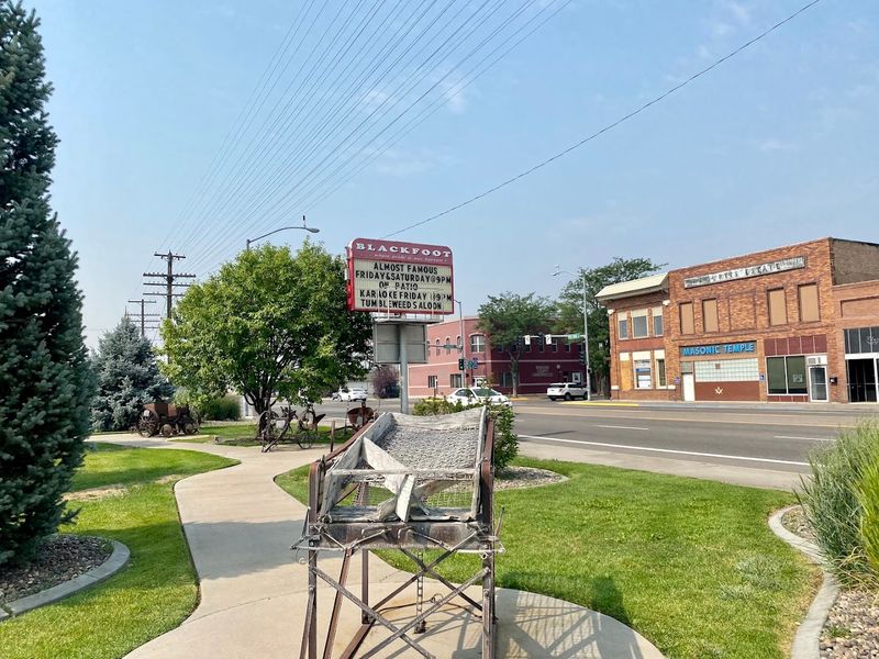 9 Idaho Small Towns Where Retirees Can Live Well Without Overspending - Decor Hint Blackfoot