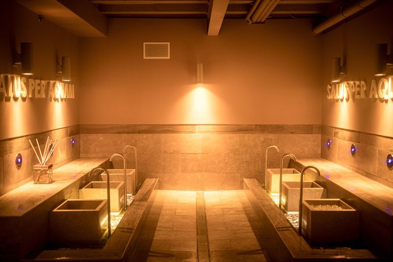 New York's Adults-Only Spa Resort Offers Thermal Pools And Total Relaxation - Decor Hint Water Therapies That Go Way Beyond A Basic Shower