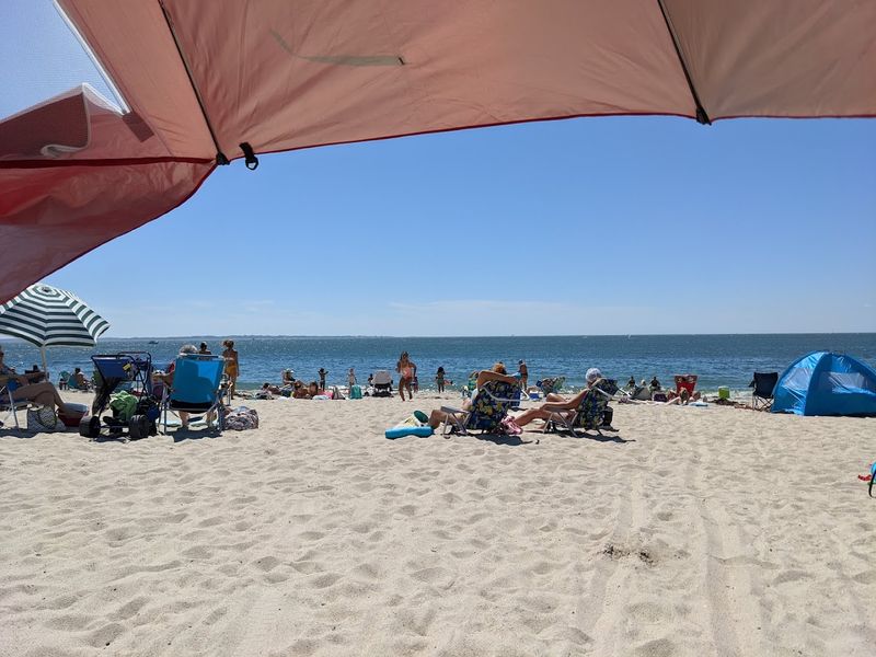 13 Connecticut Coastal Spots That Belong On Every Beach Lover's Bucket List - Decor Hint Ocean Beach Park, New London