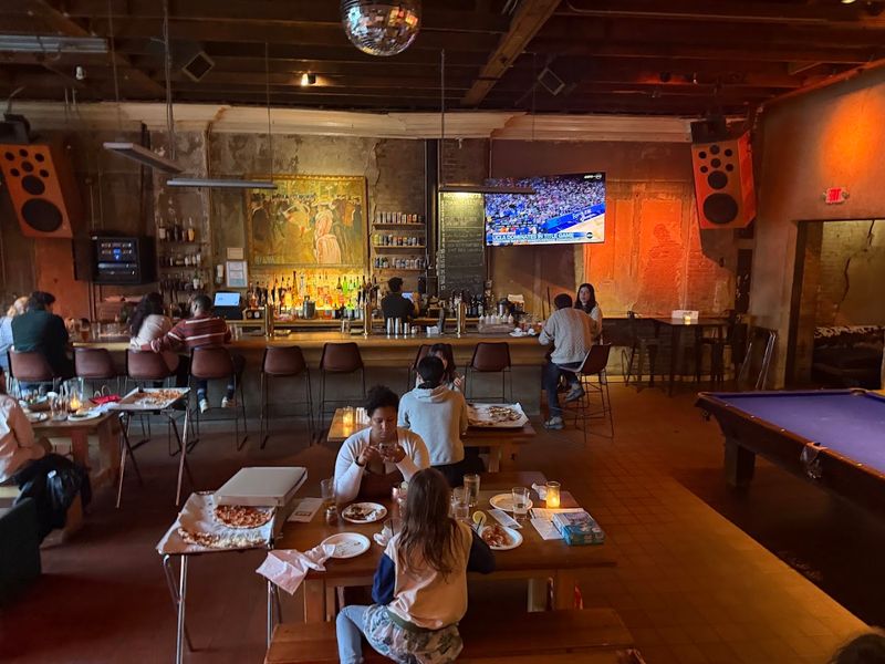 BAR, New Haven
