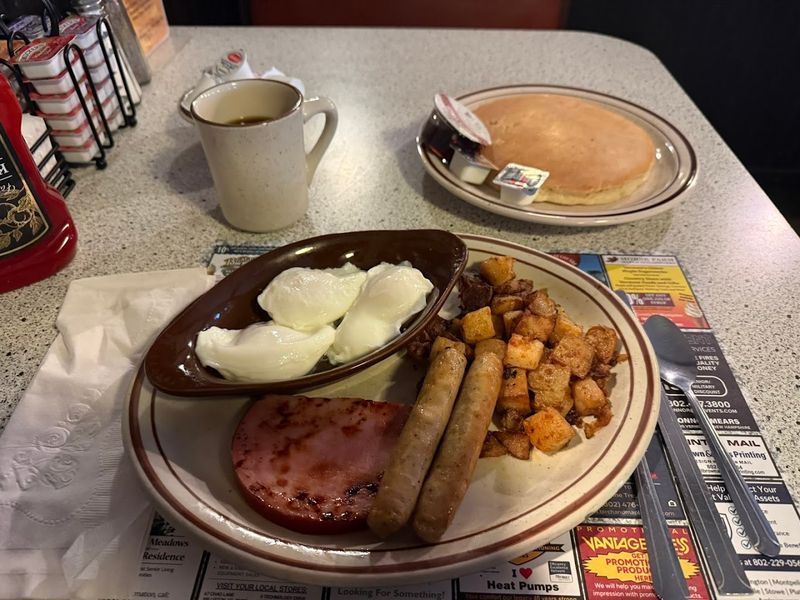 These 9 Vermont Restaurants Serve Unforgettable Food Behind Their Simple Looks - Decor Hint Wayside Restaurant, Montpelier