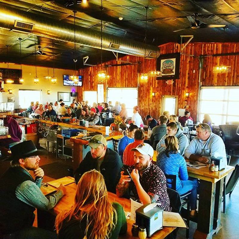 Pals Brewing Company, North Platte
