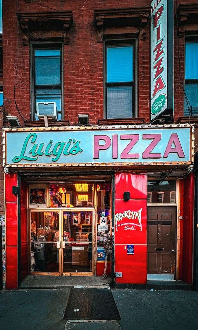 Luigi's Pizza