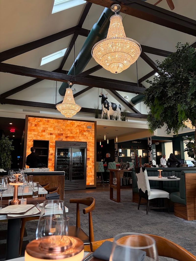 12 Connecticut Steakhouses Serving Some Of The State's Best Cuts Of Beef - Decor Hint Saltbrick Prime Steakhouse, Branford