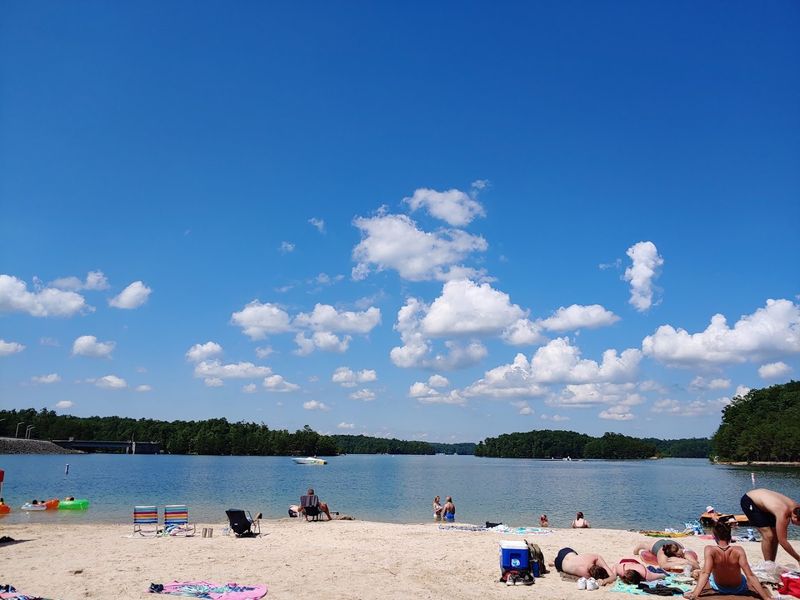 This Kentucky Lake Beach Has Soft Sand And Water So Clear It Feels Like The Caribbean - Decor Hint Cold Water That Feels Incredible On A Hot Kentucky Summer Day