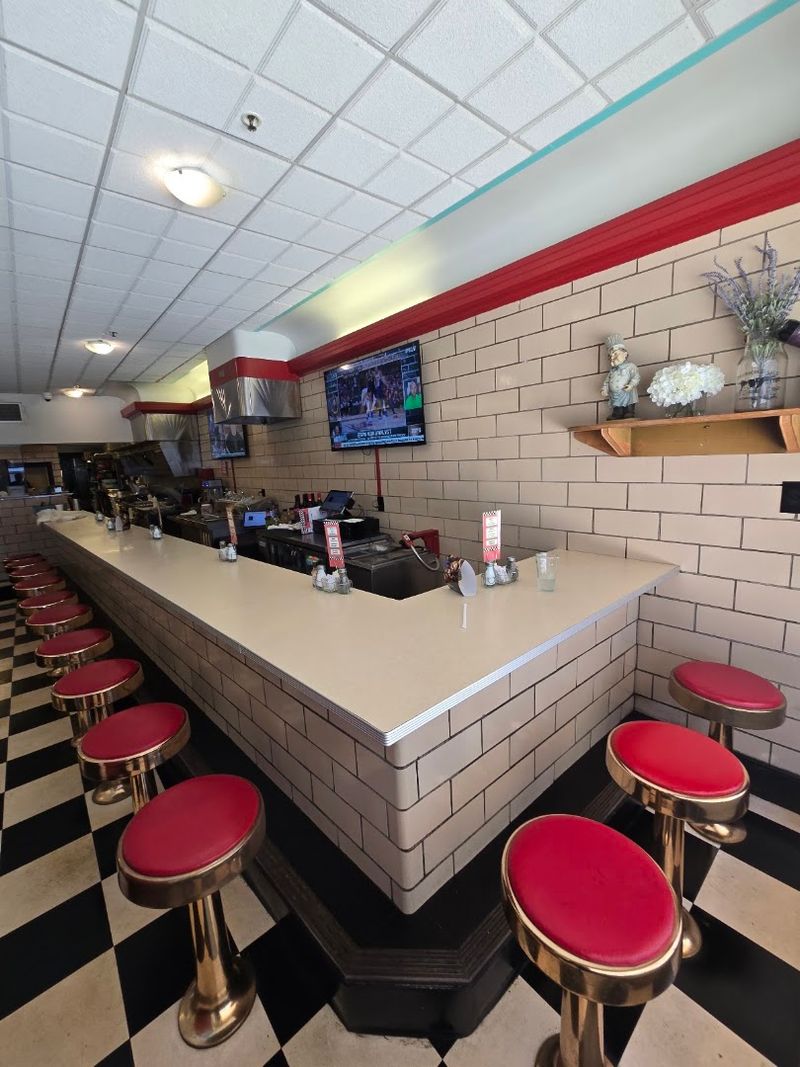 Quarrier Diner, Charleston