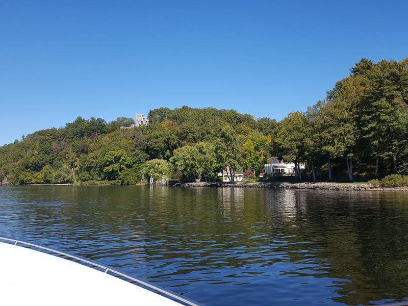 Nothing Feels Better Than Crossing The Connecticut River After A Long Trip Away - Decor Hint The Chester-Hadlyme Ferry Keeps An Old Tradition Alive