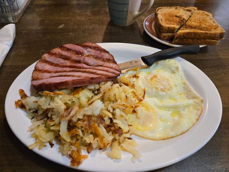 Shady Bend Cafe, Grand Island