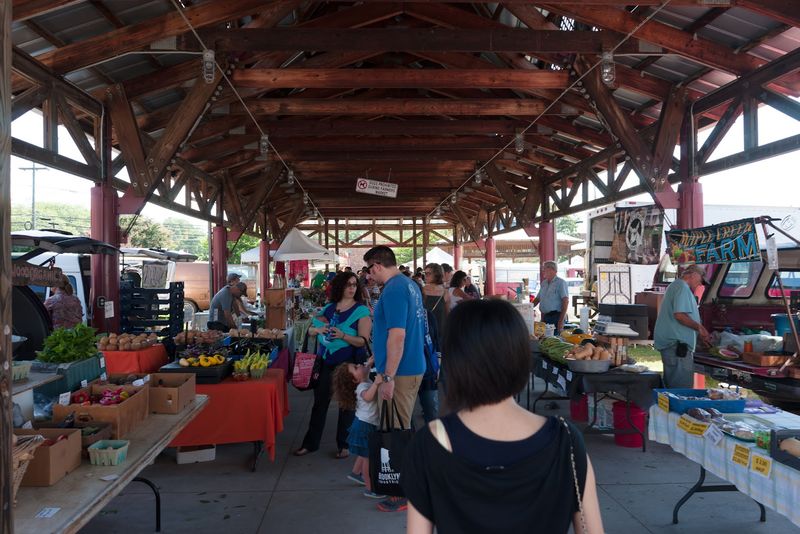 This Market Makes Weekend Errands Feel Like A Food Hunt