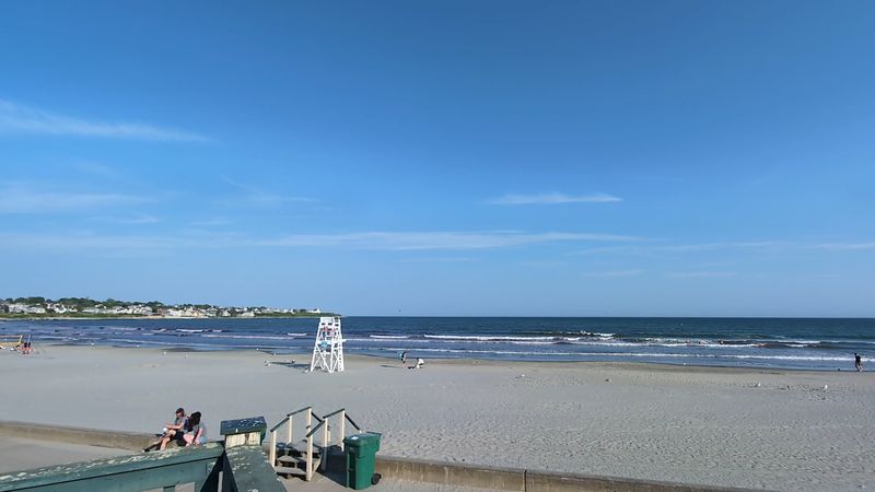 These Are 10 Best Places To Swim In Rhode Island This Summer - Decor Hint Easton's Beach, Newport