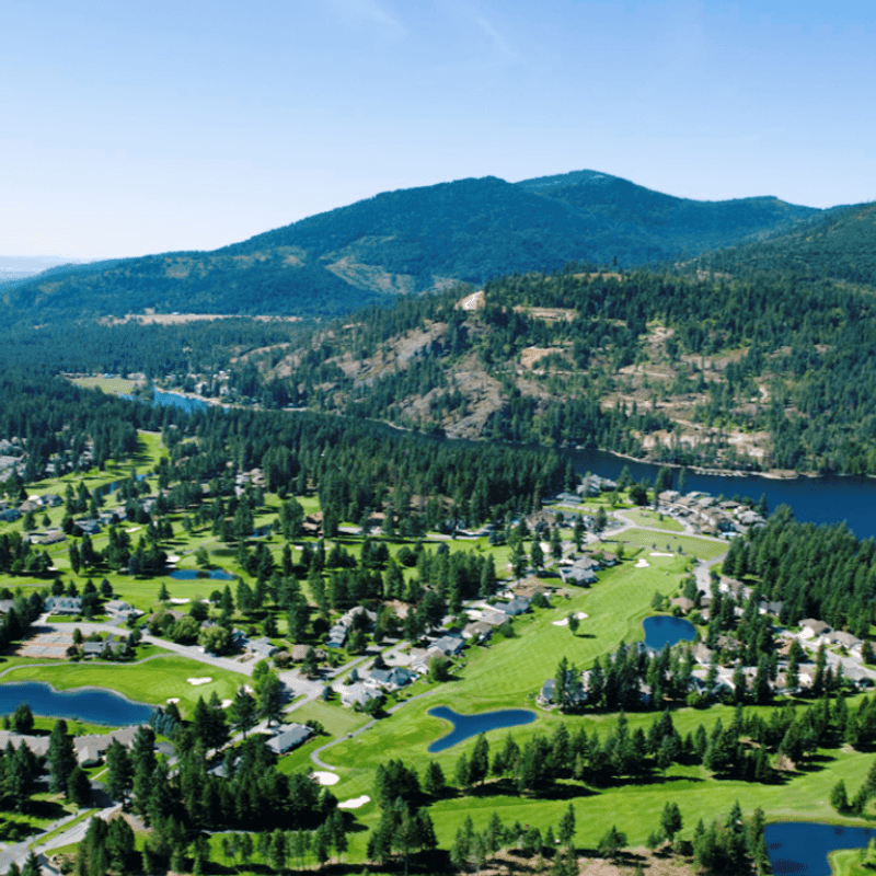 This Private Idaho Lake Community Is So Exclusive It Has Its Own Rules, Beach, And Membership System Dating Back To The 1970s - Decor Hint Follow The Membership Perks Beyond The Lake
