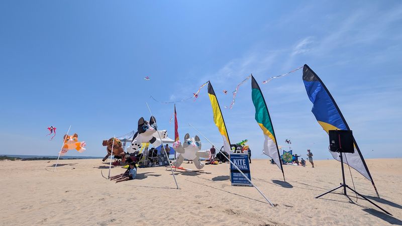 You Can Meet Expert Kite Flyers Up Close