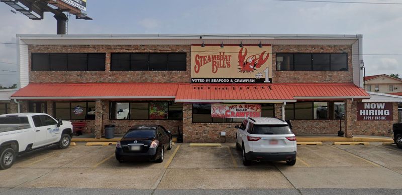 13 Louisiana Seafood Shacks Worth The Drive This Summer - Decor Hint Steamboat Bill's On The Lake, Lake Charles