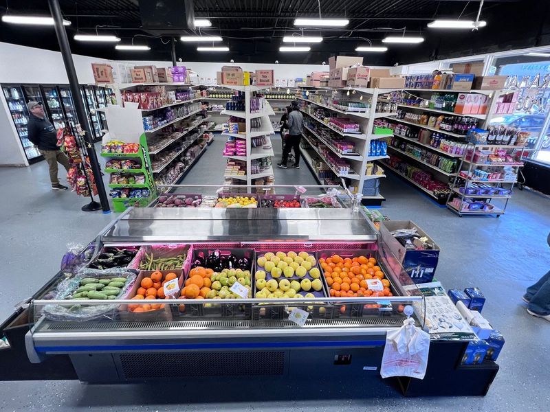 Parisa International Supermarket