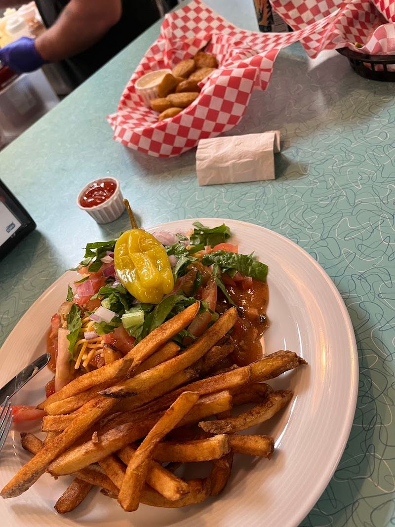 Return To Alley Cat For Burgers And Pizza