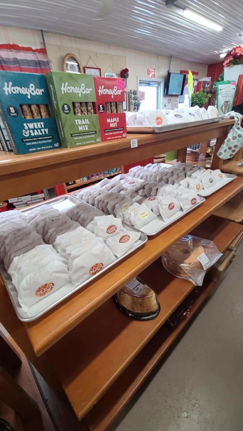 Sliced-To-Order Is Not A Gimmick Here, It Is The Standard