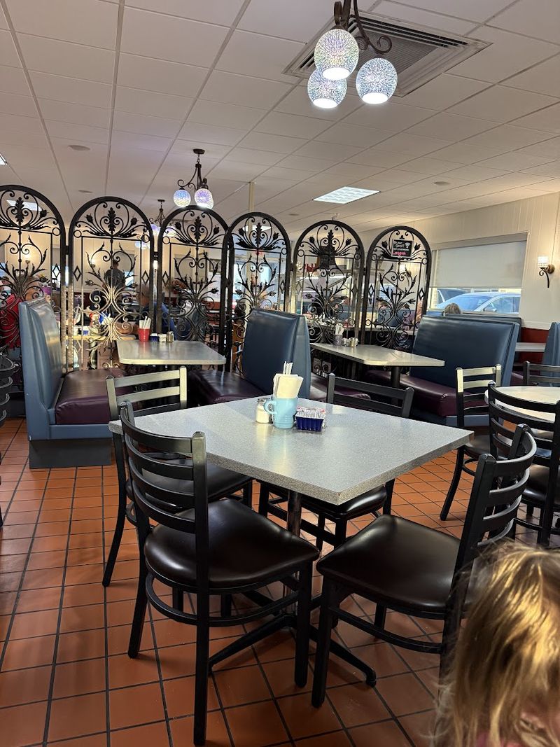 Lee's Family Restaurant, Grand Island
