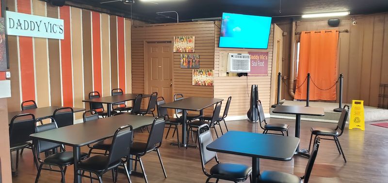 The Complete Guide To Kentucky's 15 Most Charming Family-Owned Southern Dining Experiences - Decor Hint Daddy Vic's Soul Food