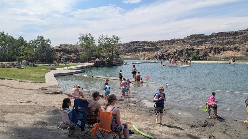 Best Times And Tips for Visiting