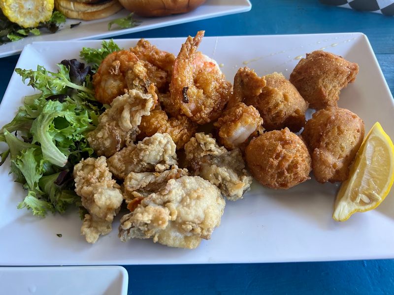 This Relaxed Georgia Seafood Shack Serves Fresh Catches Locals Can't Stop Talking About - Decor Hint Hush Puppies And Honey Butter That Steal The Show