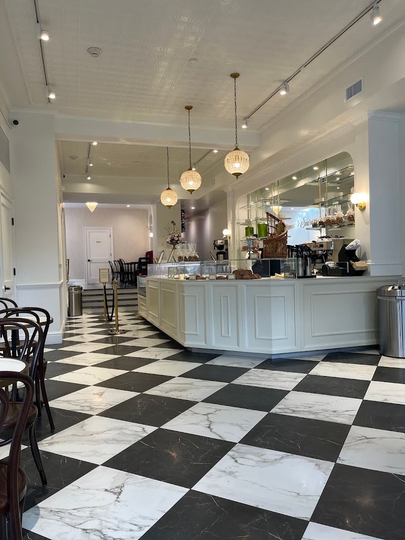 A Former Art Gallery Reimagined In French Fashion