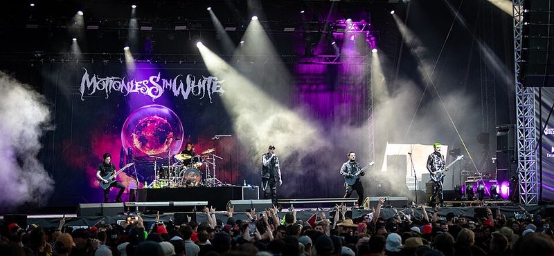 Motionless In White: The Sweat and Blood Tour, Kia Forum, Inglewood (July 31)