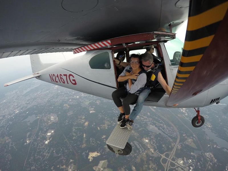 These 10 Rhode Island Adventures Are Perfect For Thrill Seekers - Decor Hint Boston Skydive Center, Smithfield