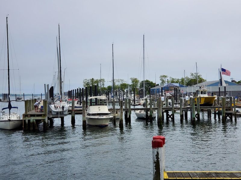 This Connecticut Fishing Village Is One Of The Coast's Best-Kept Secrets - Decor Hint Fishing Boats Keep The Maritime Heritage In Motion