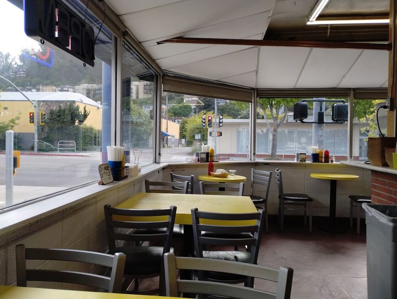 14 California Cheeseburgers So Good You'll Be Craving Them Long After The Last Bite - Decor Hint Al's Big Burger, Albany