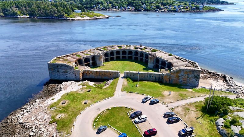 This Overlooked Maine Landmark Feels Like Stepping Back In Time - Decor Hint Free Admission That Makes It Even Better
