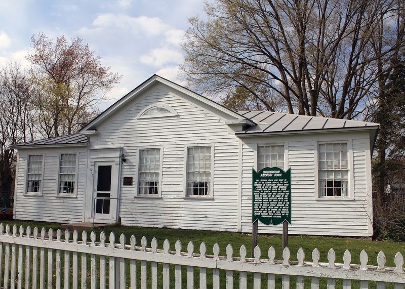 Dr. Nathan Thomas House, Schoolcraft