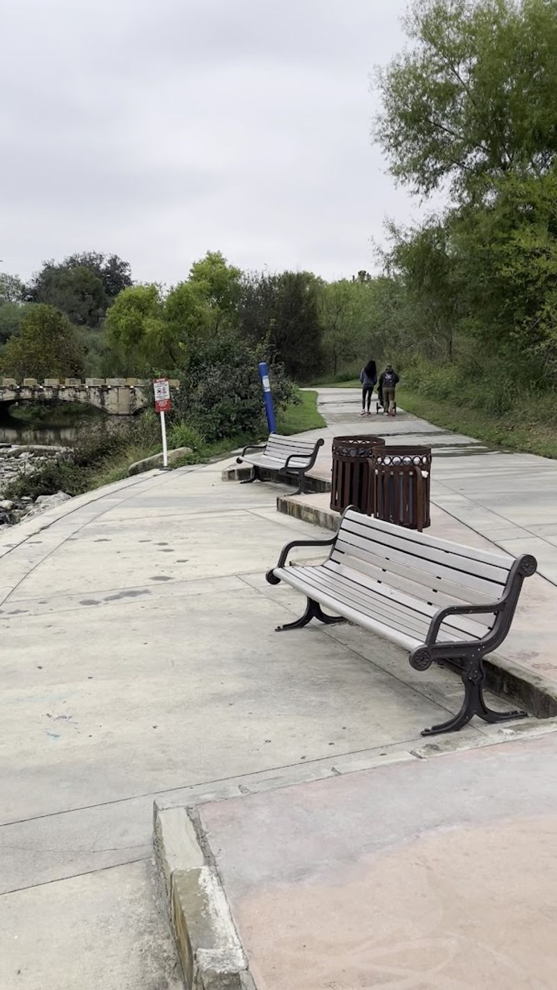 Riverwalk: Theo Pkwy Trailhead, San Antonio