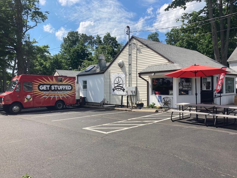 10 Connecticut Seafood Spots Where The Chowder Is Worth The Drive Alone - Decor Hint CT Chowder Co., North Haven