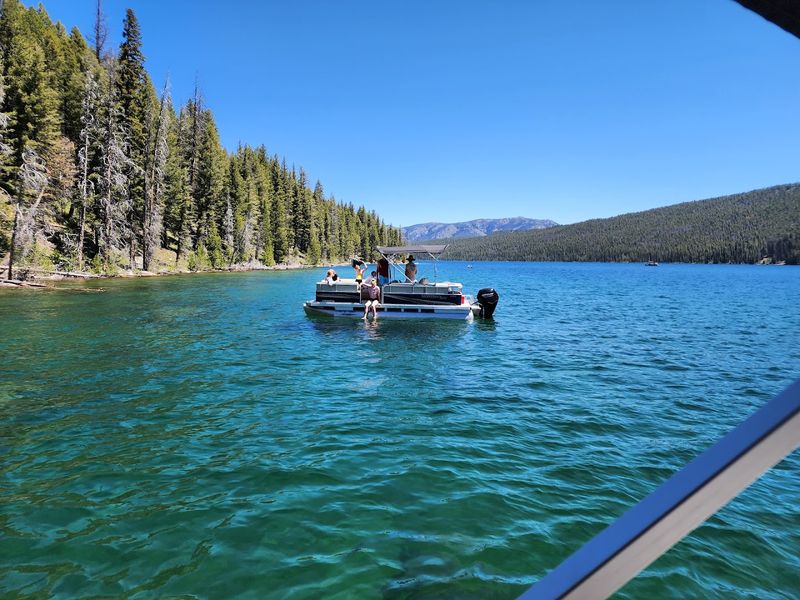 Plan The Ultimate 3-Day Idaho Summer Road Trip With These 9 Stops - Decor Hint Redfish Lake Lodge, Stanley