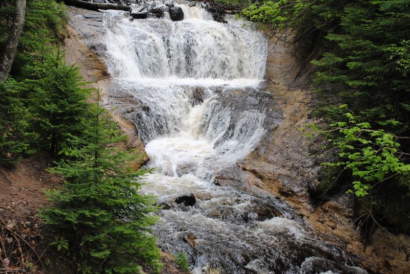 These 13 Waterfalls In Michigan Are So Dreamy And Perfect For A Scenic Adventure - Decor Hint Sable Falls, Pictured Rocks, Grand Marais