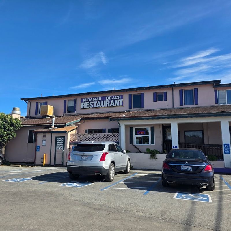 You'll Want To Travel Across California Just For The Clam Chowder At This Hole-In-The-Wall Restaurant - Decor Hint Learn About The Building's Colorful Early History