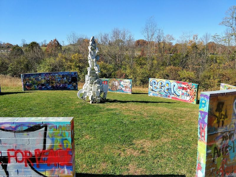 Kentucky's Best-Kept Secret Is A Small Park Full Of Playful Sculptures - Decor Hint Planning Your Visit And Making The Most Of It