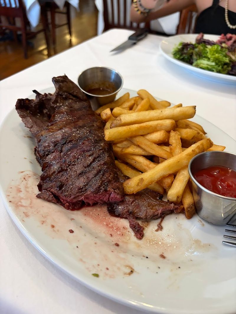 The Filet Mignon At This North Carolina Steakhouse Is So Tender, It's Worth The Drive - Decor Hint Your Side Dish Choice Turns Into Part Of The Plan