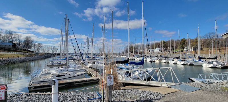 This Kentucky Lake Town Has Postcard Views And Locals Hope It Stays A Secret - Decor Hint Fishing And Boating On The Lakes