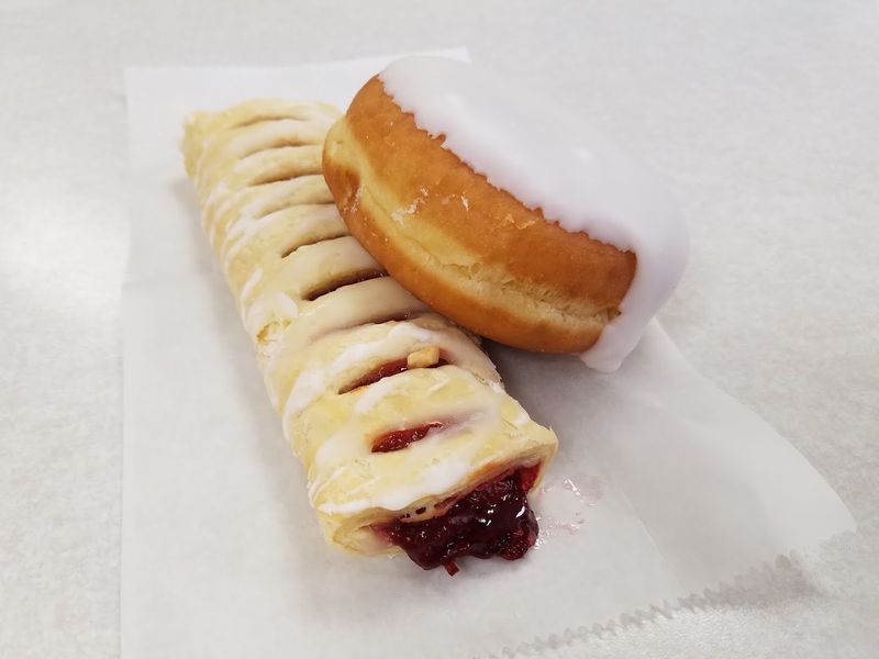 This Nebraska Grocery Store Hides A Small-Town Bakery Keeping German Dessert Traditions Alive - Decor Hint German Kuchen Remains The Star Of The Bakery Case